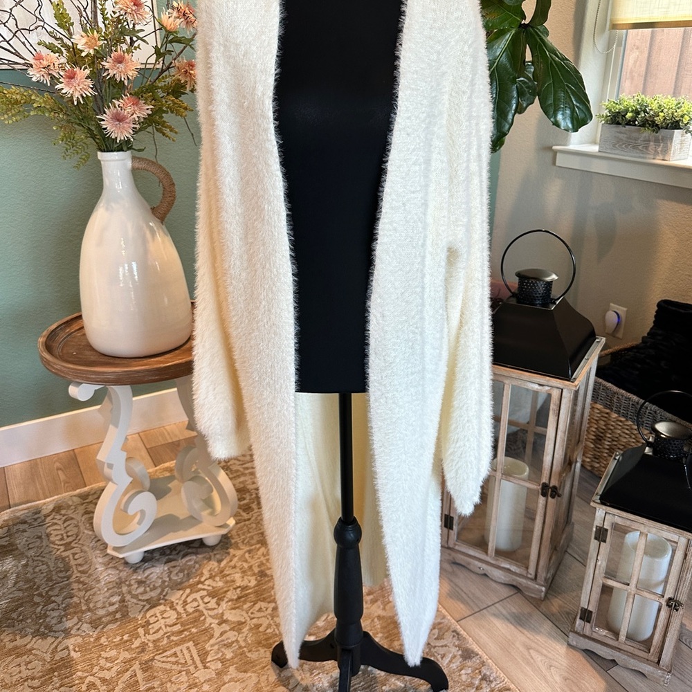 Sage Cream Women's Cardigan